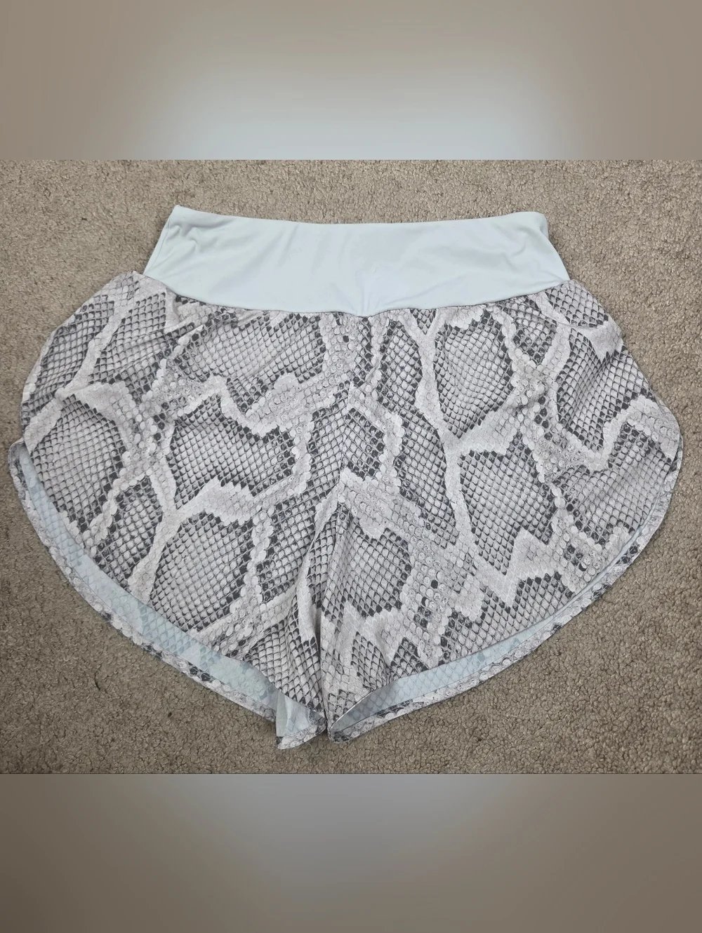 Varley Snake Print Performance Shorts in Light Gray and White